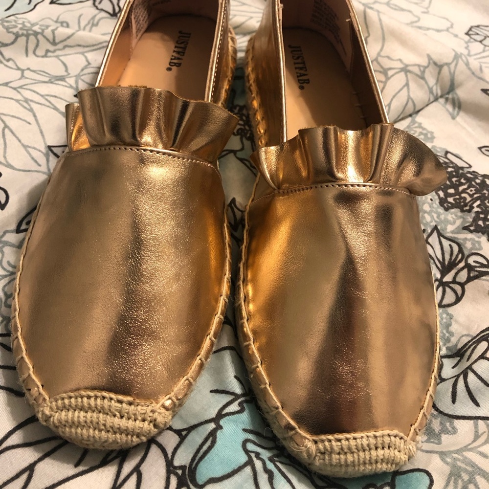Keely ruffle espadrilles rose gold. Brand new